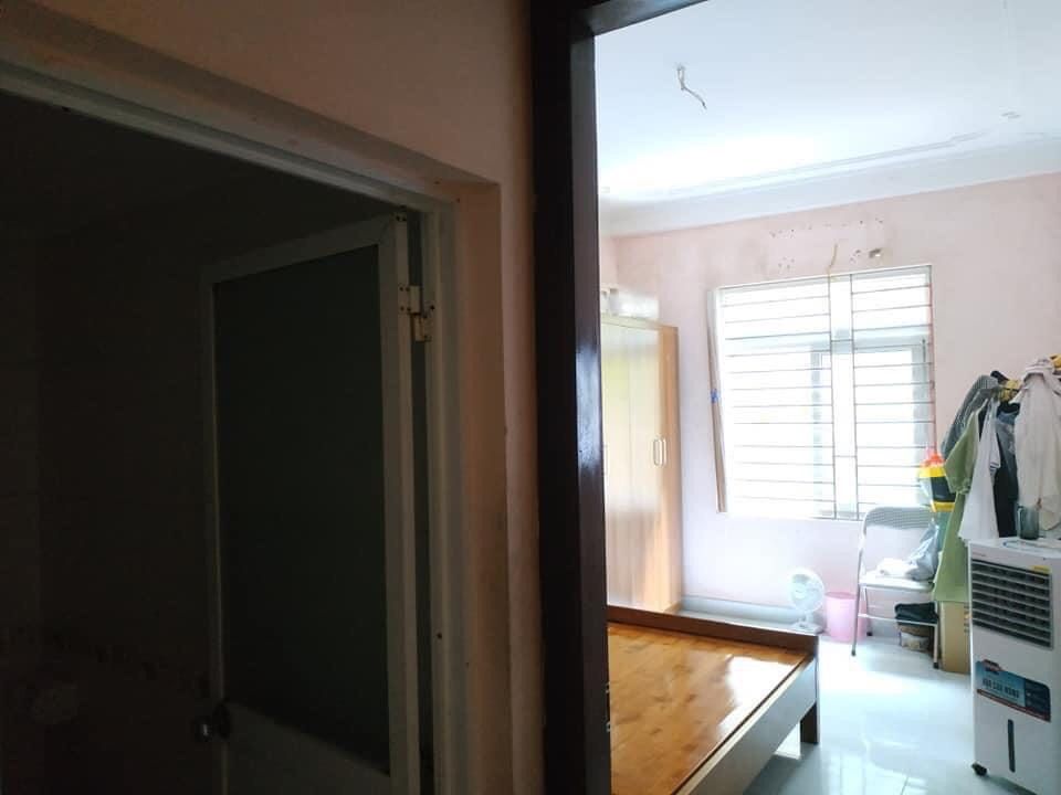 Bán nhà 4 tầng Nguyễn Trãi, trung tâm quận Thanh Xuân chỉ 2.5 tỷ.